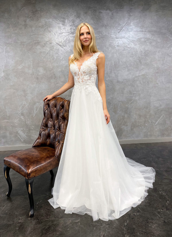 AnnAngelex 2021 Brautkleid B2190 3 Angelex Princess das Hochzeitshaus Brautmode in Singen