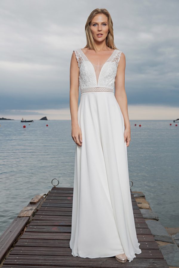 Langes Standesamtkleid ivory Kollektion 2020 A7203 bei Angelex Princess das Hochzeitshaus Brautmode Singen