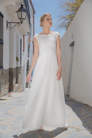 Langes Standesamtkleid ivory Kollektion 2020 A7227 7 bei Angelex Princess das Hochzeitshaus Brautmode Singen