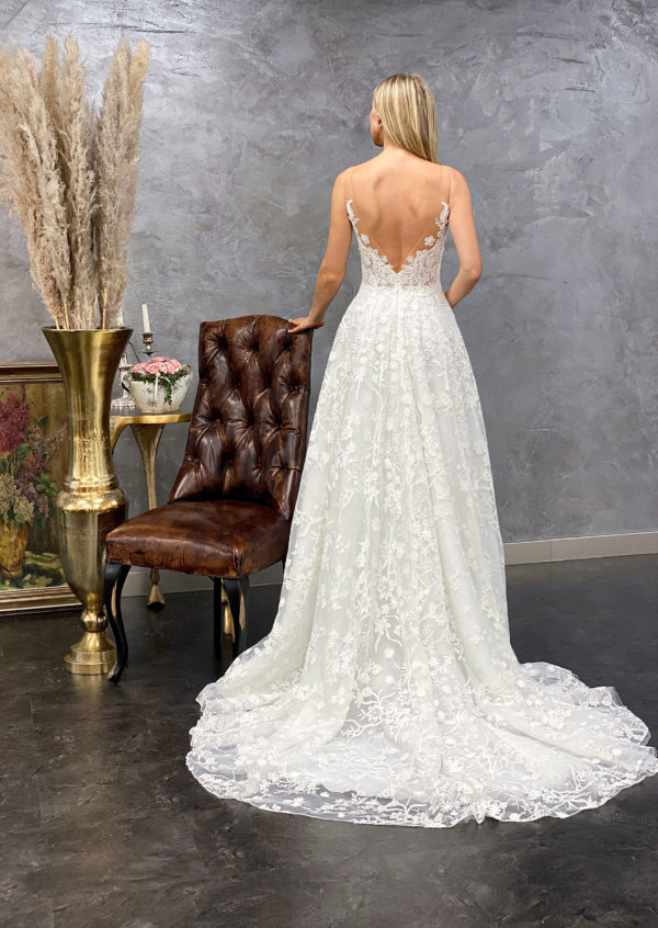Miss Germany 2021 Brautkleid MGB66 2 Angelex Princess das Hochzeitshaus Brautmode in Singen