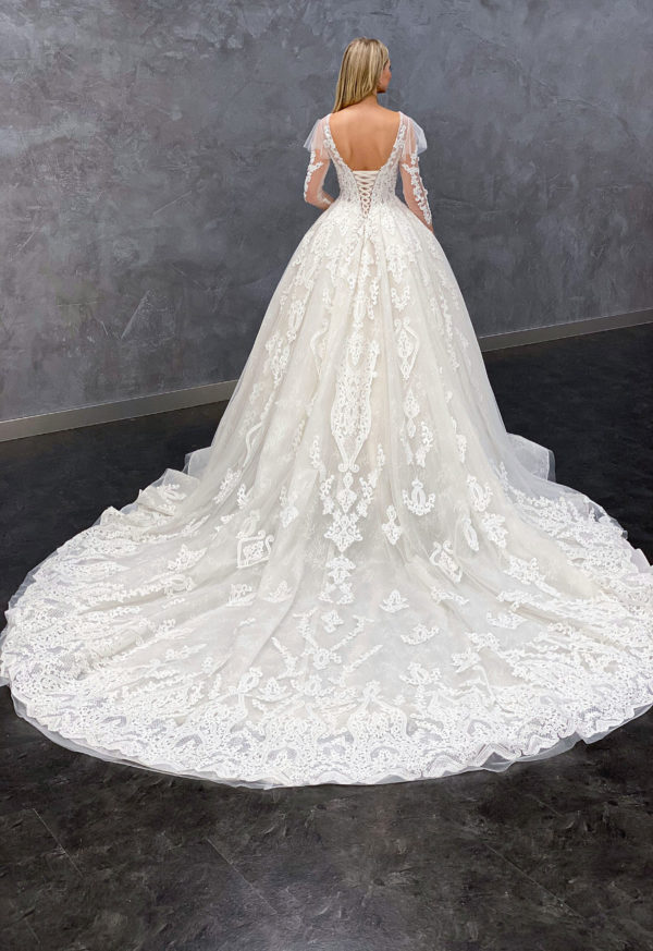 Miss Germany 2021 Brautkleid MGB67 3 Angelex Princess das Hochzeitshaus Brautmode in Singen