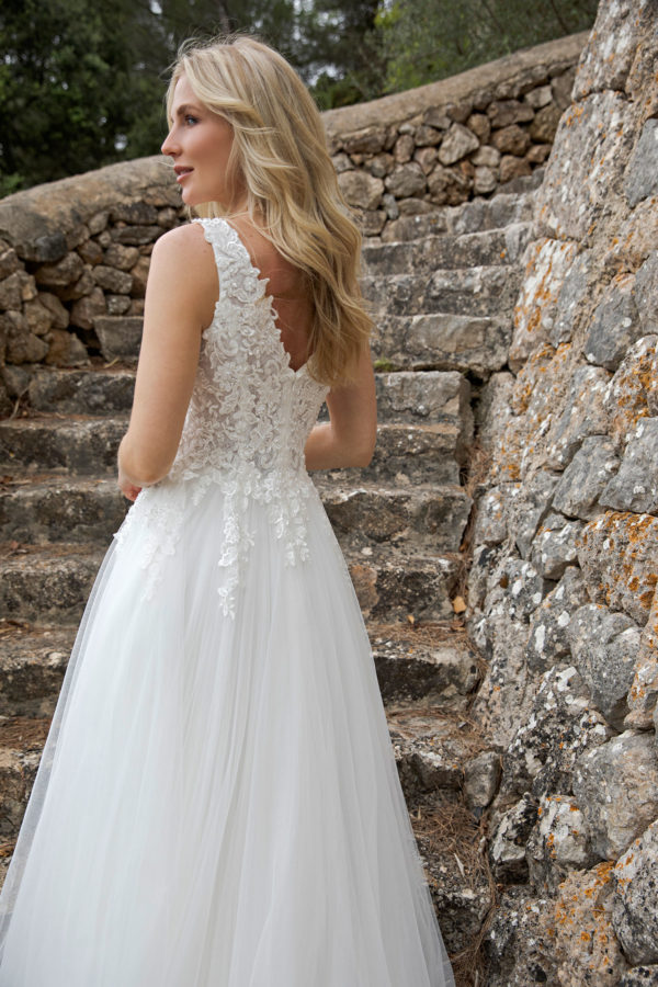 Amera Vera 2022 Brautkleid B2206 1 Angelex Princess Das Hochzeitshaus Singen