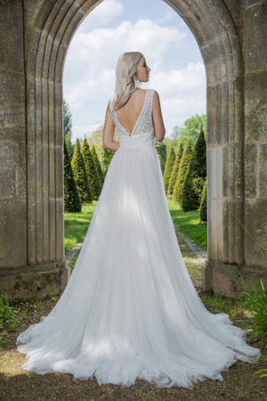 AnnAngelex Kollektion 2020 ivory Brautkleid Barbary B2057 4 Angelex Princess Das Hochzeitshaus Singen