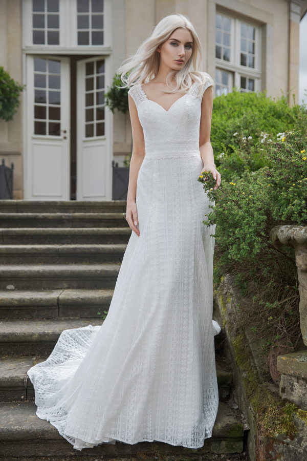 AnnAngelex Kollektion 2020 ivory Brautkleid Beata B2061 2 Angelex Princess Das Hochzeitshaus Singen