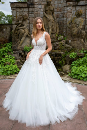 Miss Germany Kollektion 2020 ivory Brautkleid Carissa MGB58 4 Angelex Princess Das Hochzeitshaus Singen