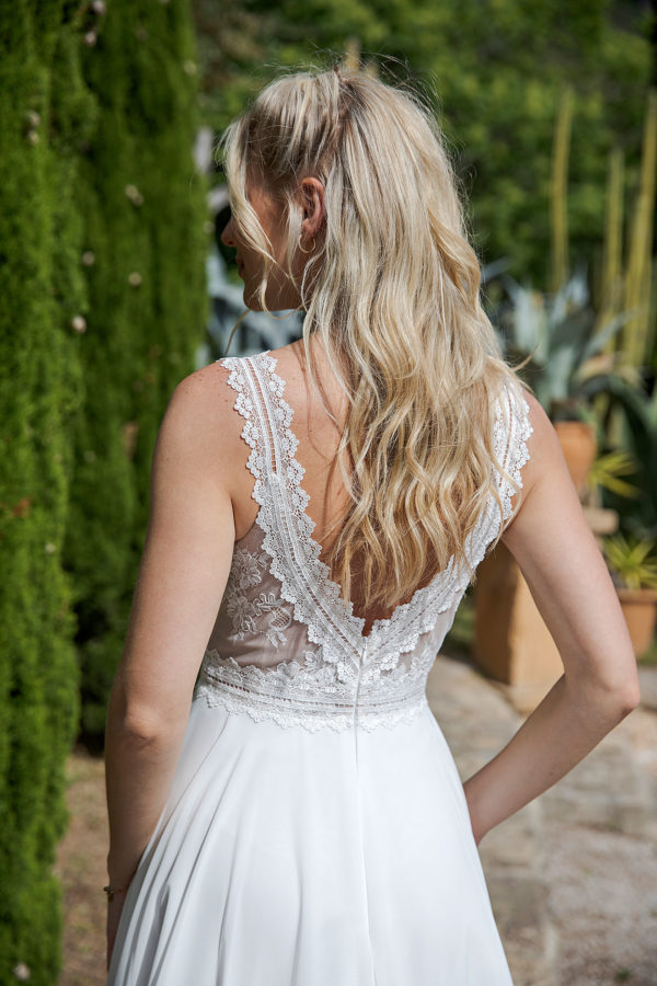 Standesamtkleid 2022 A7312 4 bei Angelex Princess Das Hochzeitshaus Singen