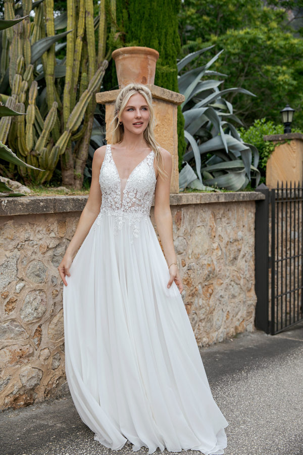 Standesamtkleid 2022 AL16630A 1 bei Angelex Princess Das Hochzeitshaus Singen