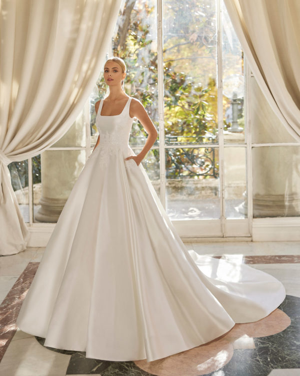 Aire Barcelona 2023 Brautkleid 7C51 ANDY Angelex Princess das Hochzeitshaus Singen 2