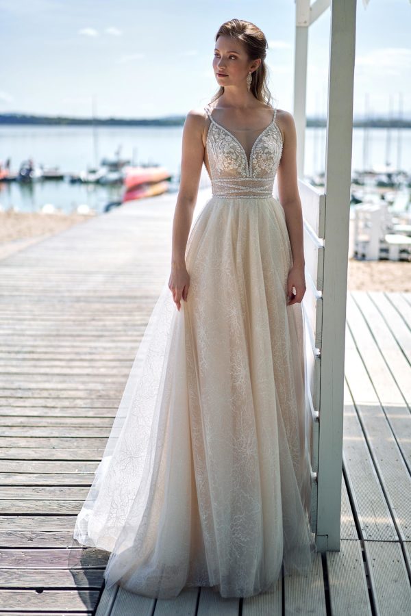 Annais 2023 Brautkleid Rosie front Angelex Princess Brautmode Singen