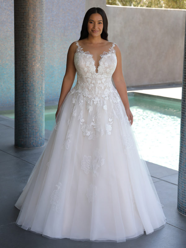 Plus Size Curvy 2023 Brautkleid Elysee Edition 2022 Pro Fleur Fro Web (1) Angelex Princess Brautmode Singen