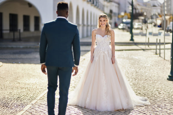 Tres Chic 2023 Brautkleid TC 23228 h Angelex Princess Brautmode Singen