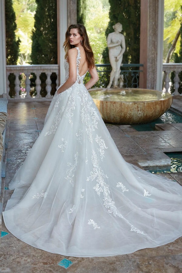 Demetrios 2023 Brautkleid 1181 4 Angelex Princess Hochzeitshaus Brautmode Singen