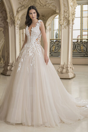 Enzoani Elysee 2023 Brautkleid Elysee 23 Pro PAPILLON Fro Web Angelex Princess Hochzeitshaus Brautmode Singen