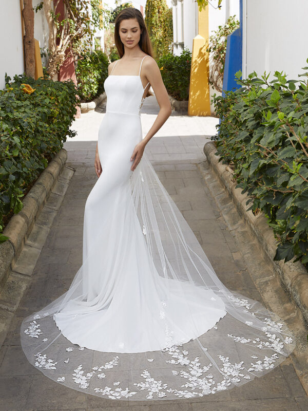 Enzoani Love 2023 Brautkleid 23 Love PRO BELLE Side Angelex Princess Hochzeitshaus Brautmode Singen