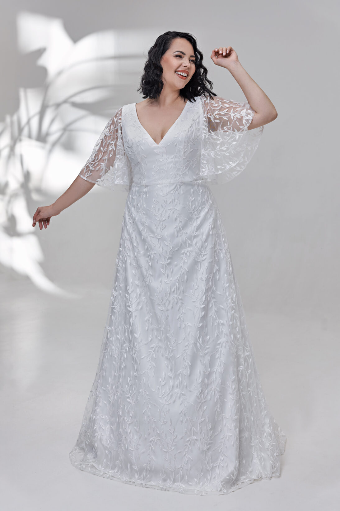 Molly Monroe by Lohrengel Kollektion 2025 Curvy Brautkleid LB530 1 Plus Size Brautkleid Angelex Princess Hochzeitshaus Brautmode Singen