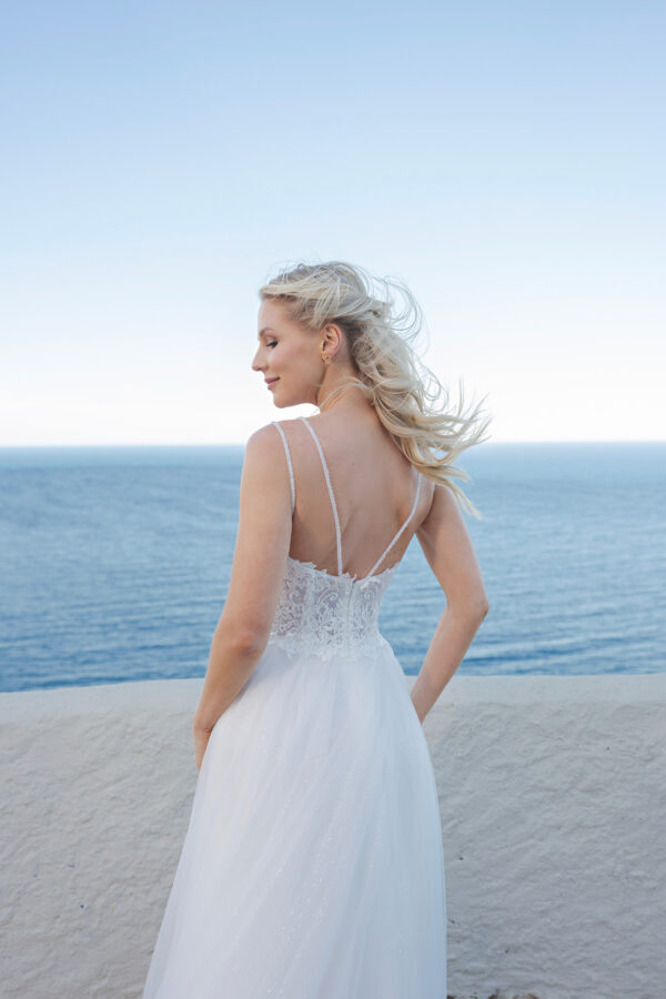 Amera Vera 2024 ivory Brautkleid B2402 (3) Angelex Princess das Hochzeitshaus Brautmode in Singen