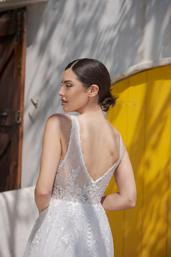 AnnAngelex 2024 ivory Brautkleid B2456 (3) Angelex Princess das Hochzeitshaus Brautmode in Singen