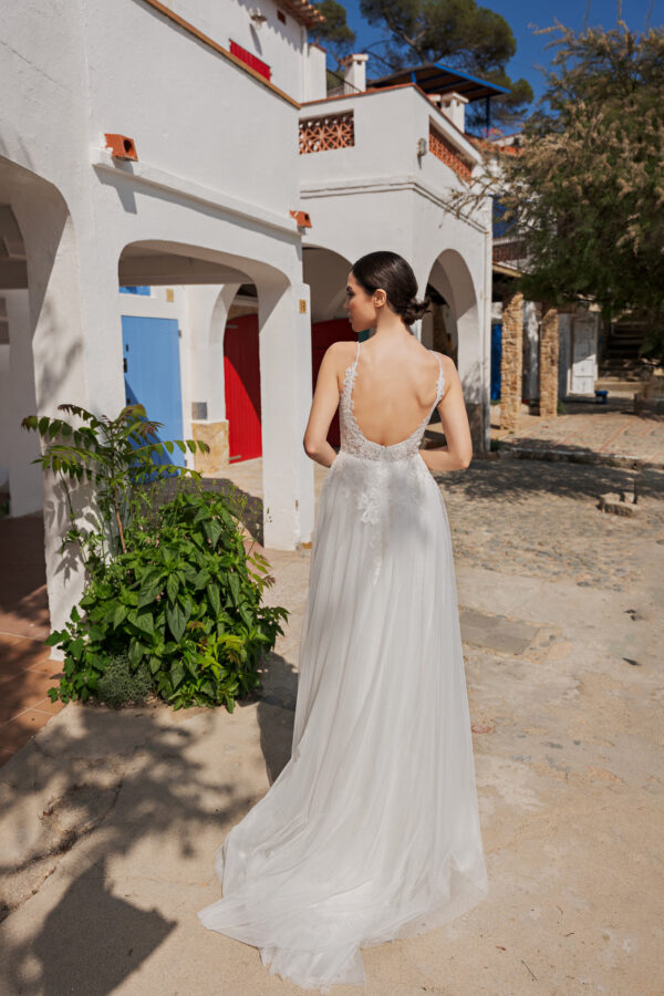 AnnAngelex 2024 ivory Brautkleid B2460 (3) Angelex Princess das Hochzeitshaus Brautmode in Singen