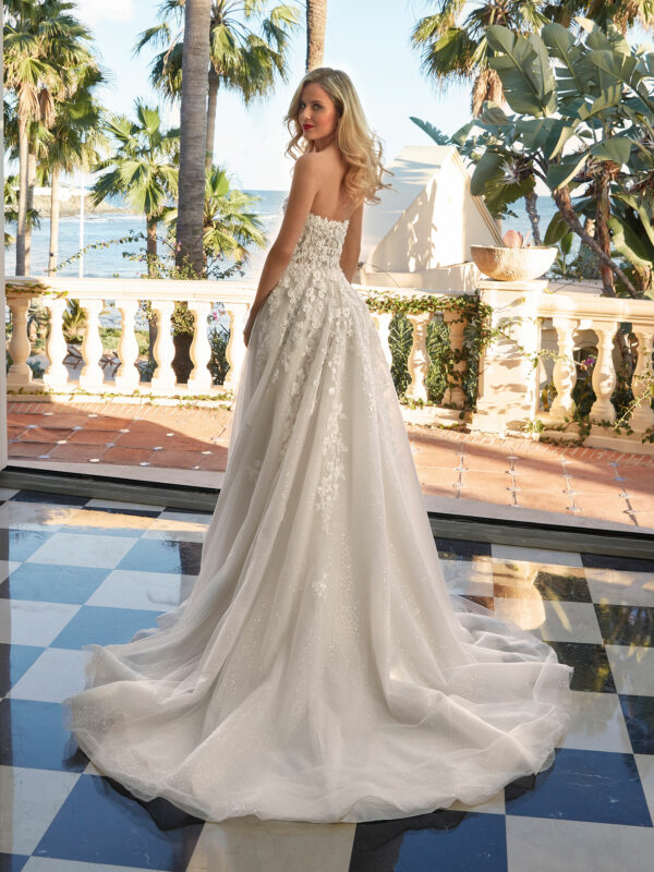 Demetrios 2024 ivory Brautkleid 1224 4 Angelex Princess das Hochzeitshaus Brautmode in Singen