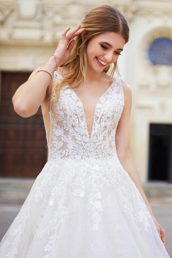 Tres Chic 2024 Brautkleid TC 24222 2793 Angelex Princess das Hochzeitshaus Brautmode in Singen