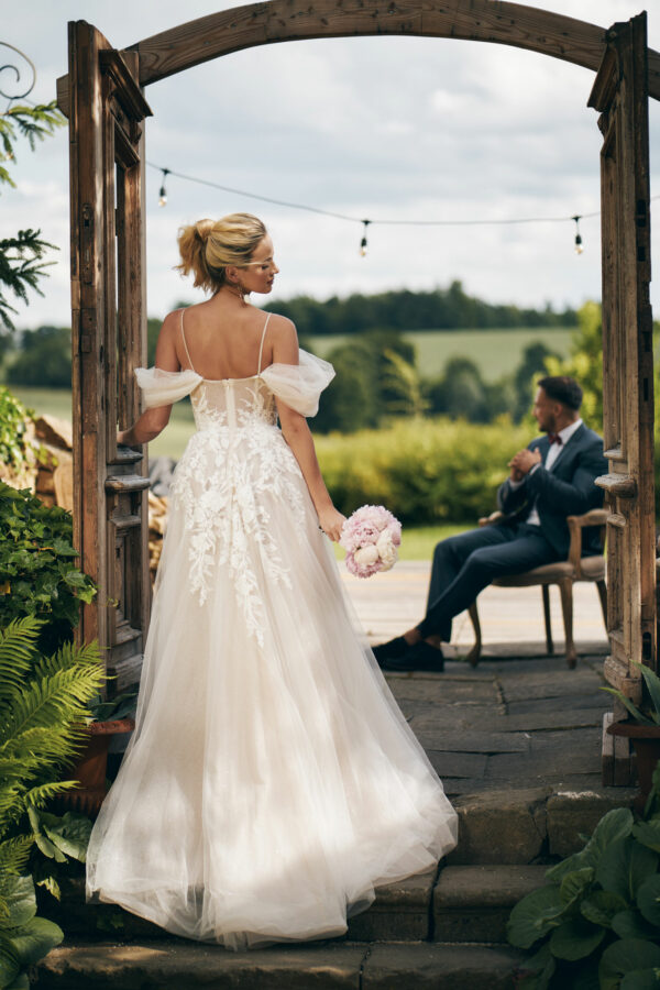 annais ola la 2024 ivory Brautkleid Lorena back Angelex Princess das Hochzeitshaus Brautmode in Singen